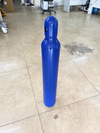 Secondhand Sesan MT-016 10 Liters Steel Oxygen Cylinder with Valve