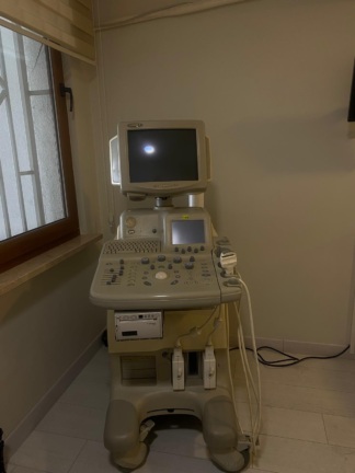 Secondhand GE Logiq 5 Ultrasound Machine