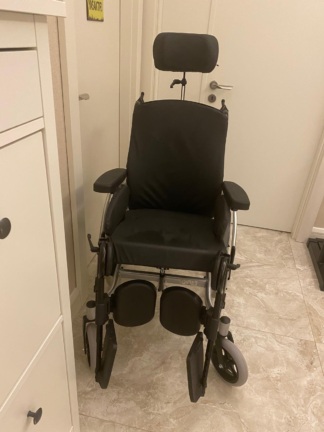 Secondhand Meyra Solero Light Adult Manual Wheelchair