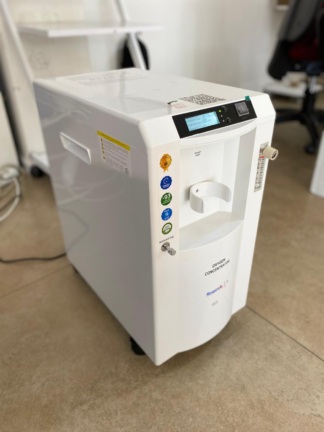 Secondhand Respirox JLO-1090Si 10L/min Oxygen Concentrator
