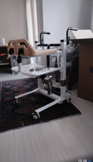 Secondhand Comfort Plus DM-160 Patient Lift