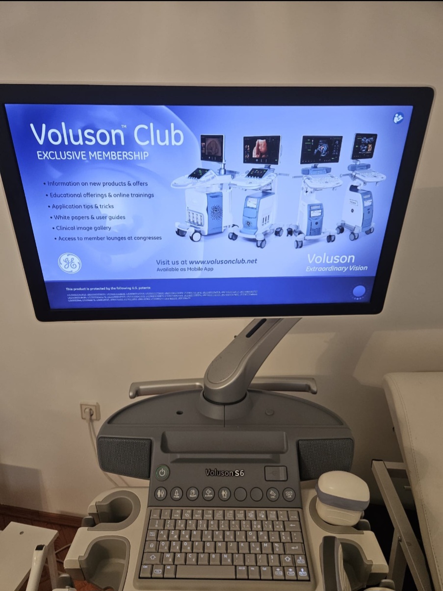 Secondhand GE Voluson S6 Ultrasound Machine - Image 6