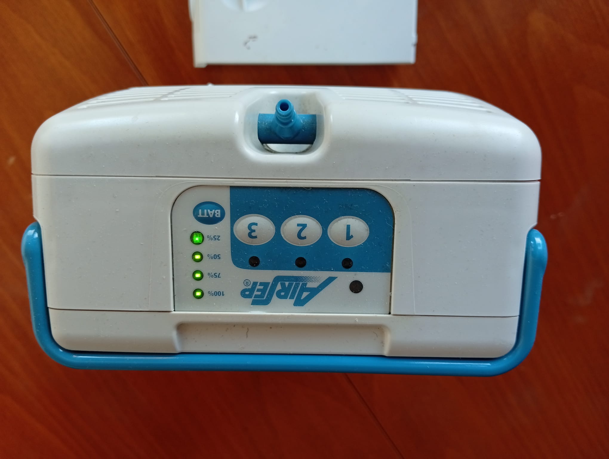 Secondhand AirSep Freestyle 3 2kg Portable Oxygen Concentrator - Image 6