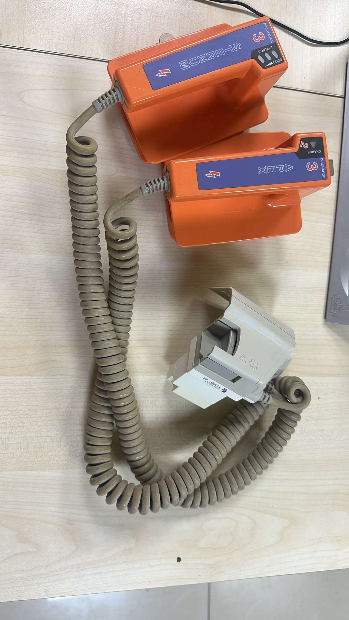 Secondhand Nihon Kohden Cardiolife TEC-5521K Monitor Defibrillator