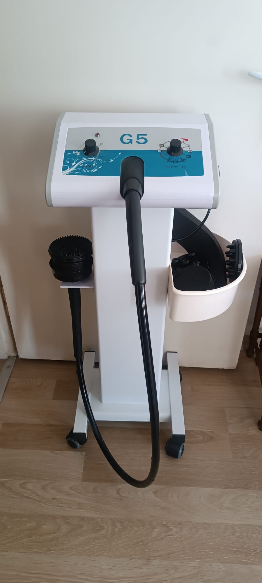 Secondhand G5 Massage Device