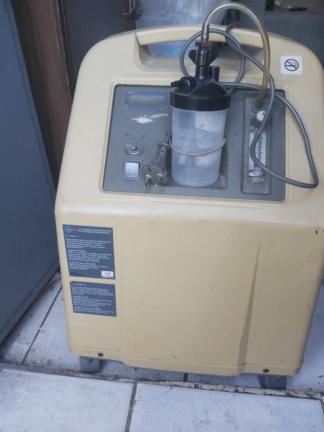 Secondhand Oxytime 7F-5 5L/min Oxygen Concentrator