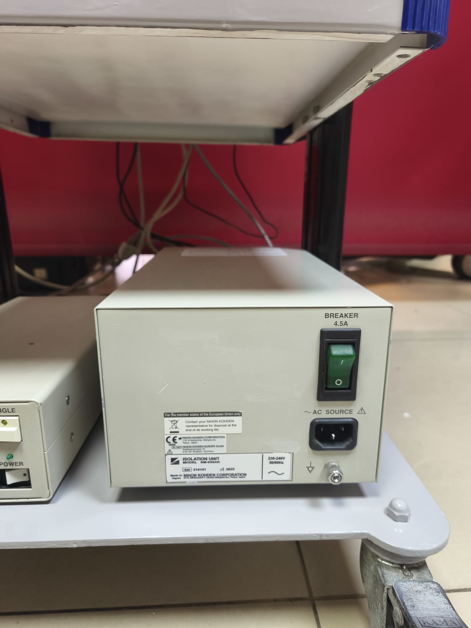 Secondhand Nihon Kohden Neurofax EEG-1200K 32 Channel EEG Device - Image 6