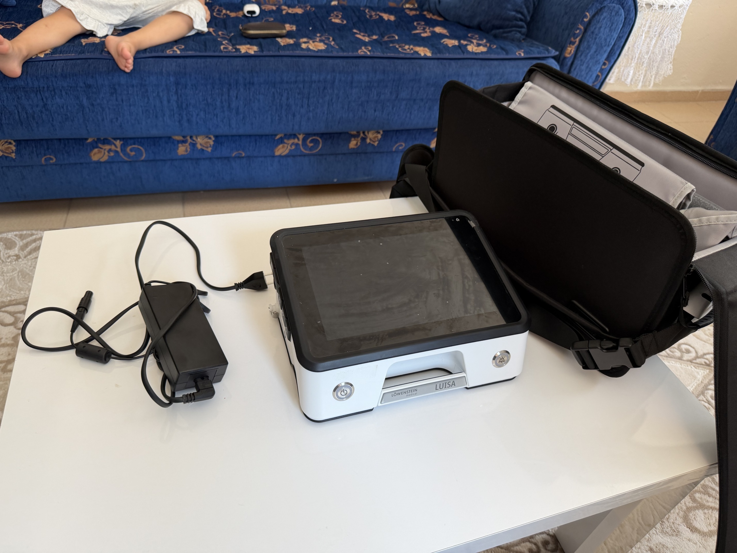 Secondhand Löwenstein Luisa LM150TD Home Mechanical Ventilator