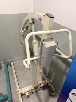 Secondhand Sesan HL-001 Patient Lift