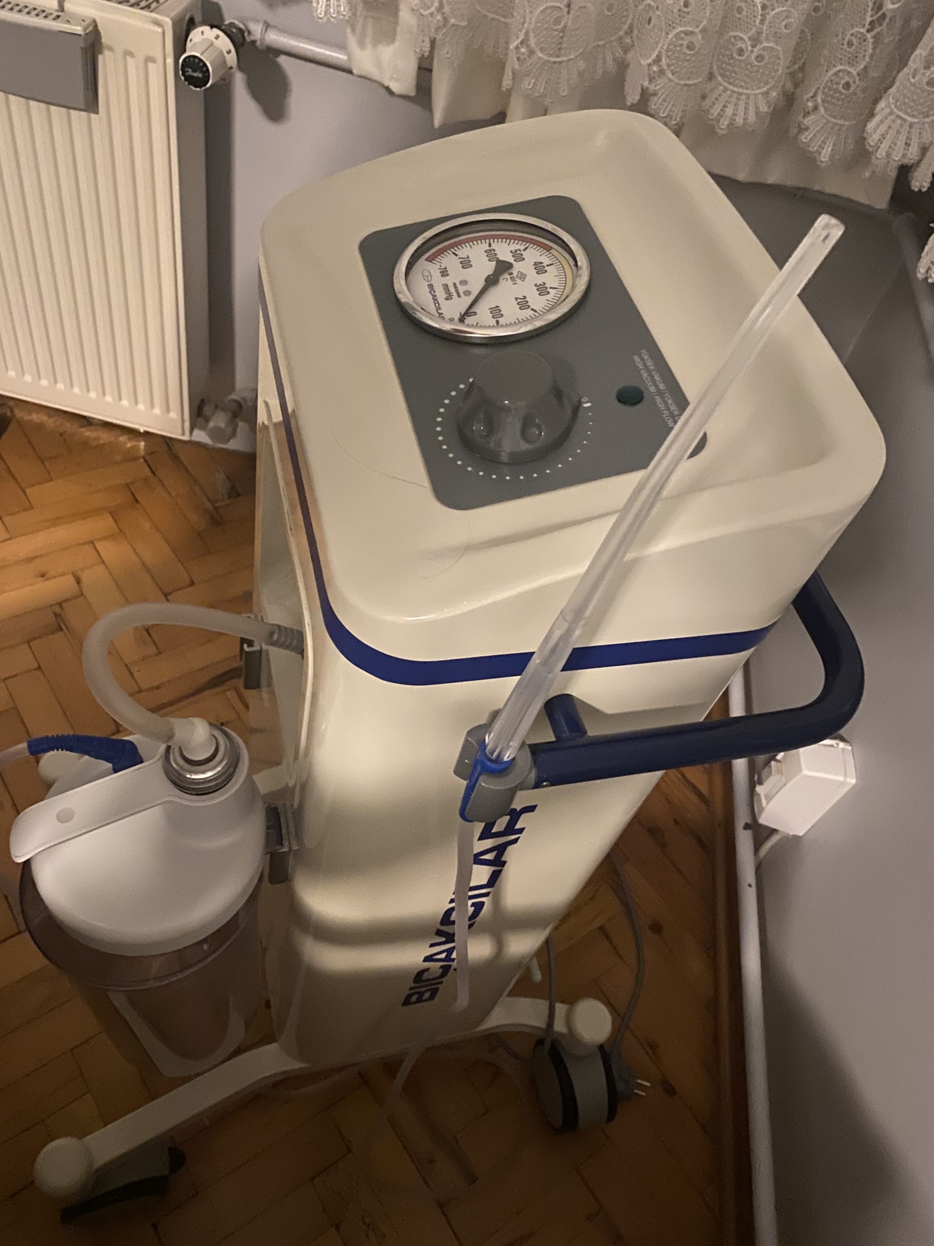 Secondhand Bıçakcılar Vaculine Maxi E Suction Device - Image 2