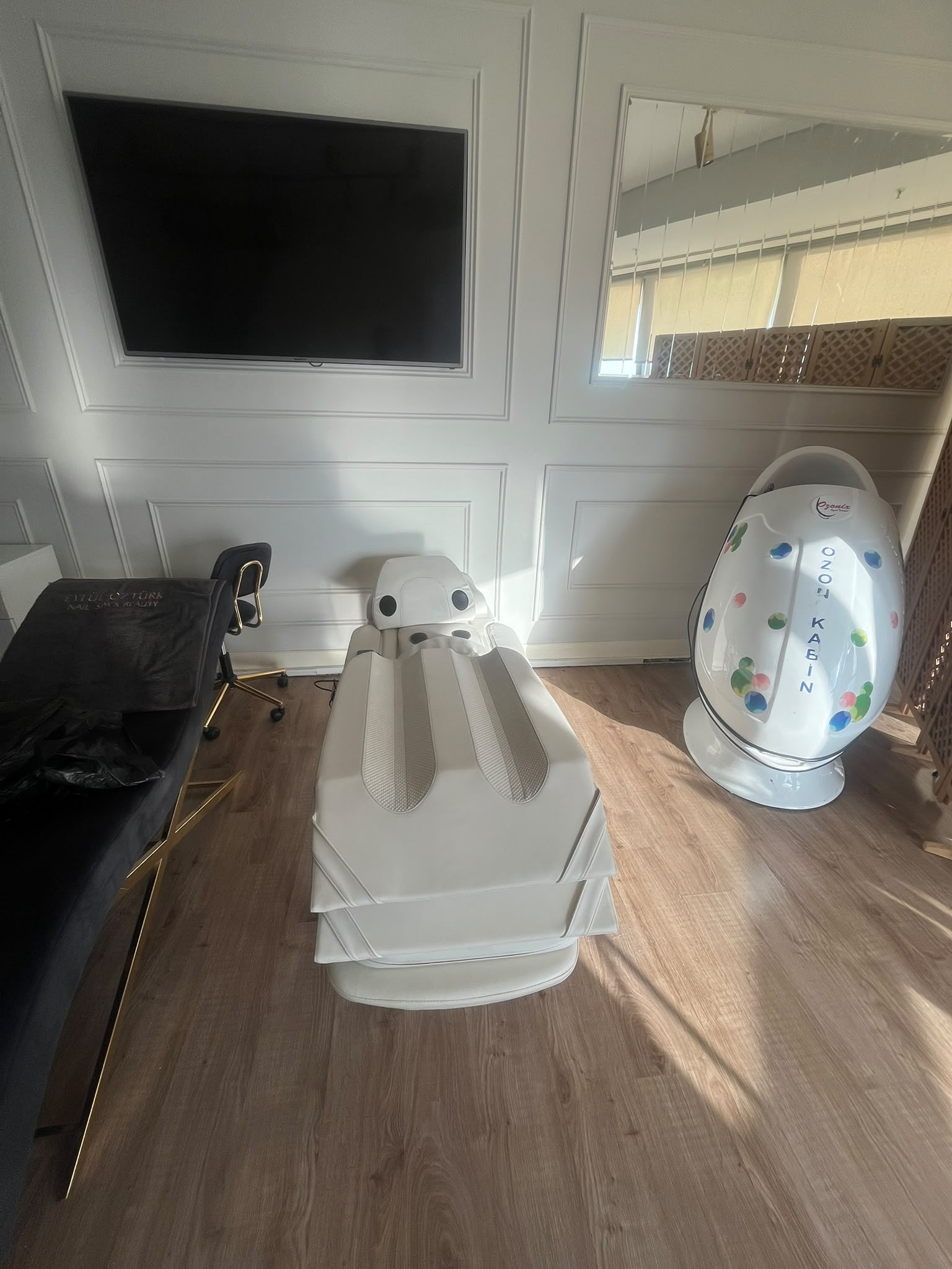Secondhand HHP Andumedic 3 Pro Andullation Therapy Device