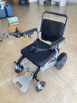 Secondhand Respirox BC-EA8000 Adult Electric Wheelchair