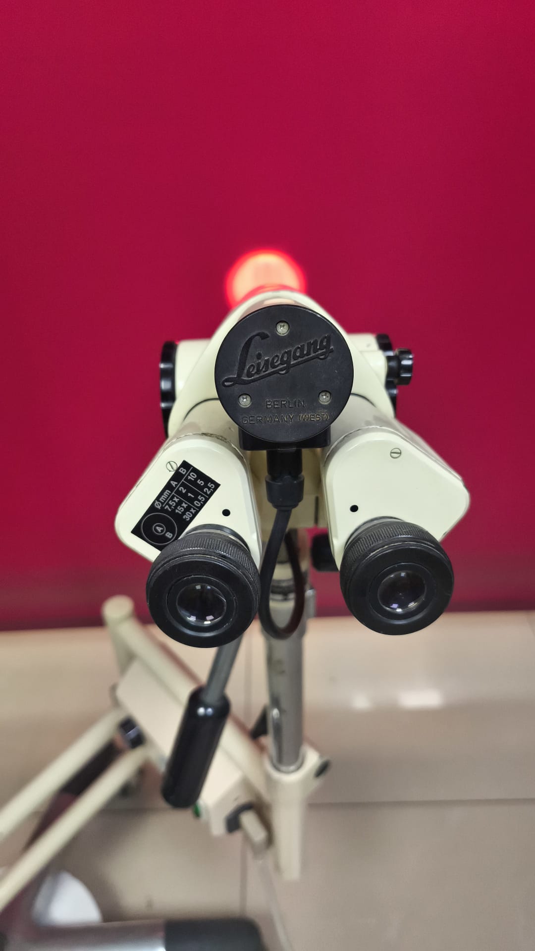 Secondhand Leisegang Colposcope - Image 3