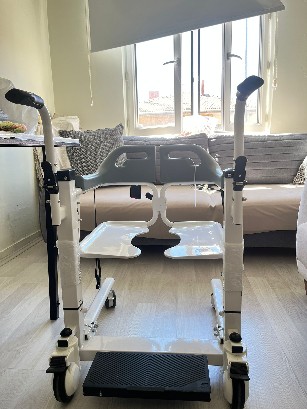Secondhand Poylin P771 Patient Lift