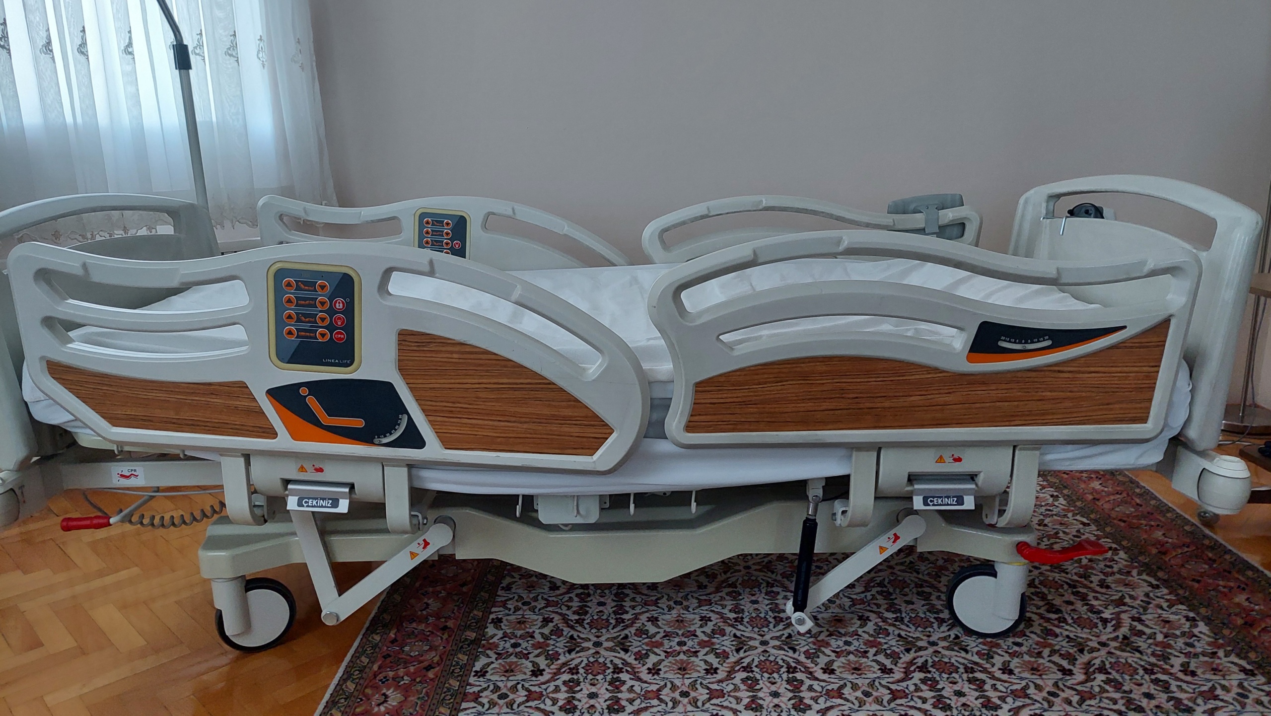 Secondhand Linealife 3 Motor Patient Bed
