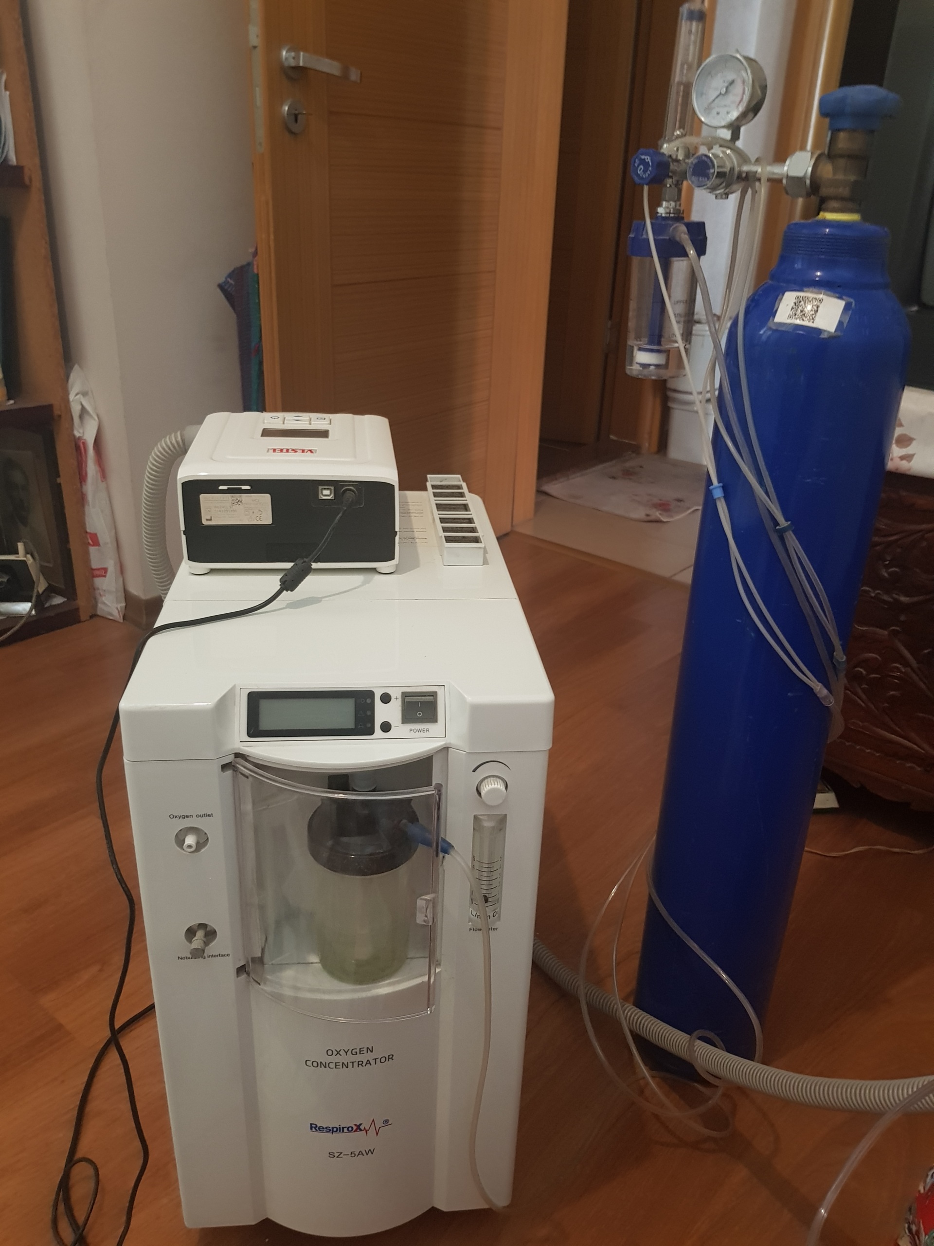Secondhand Respirox SZ-5AW 5L/min Oxygen Concentrator - Image 2