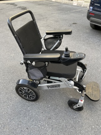 Secondhand Römer R110 Adult Electric Wheelchair