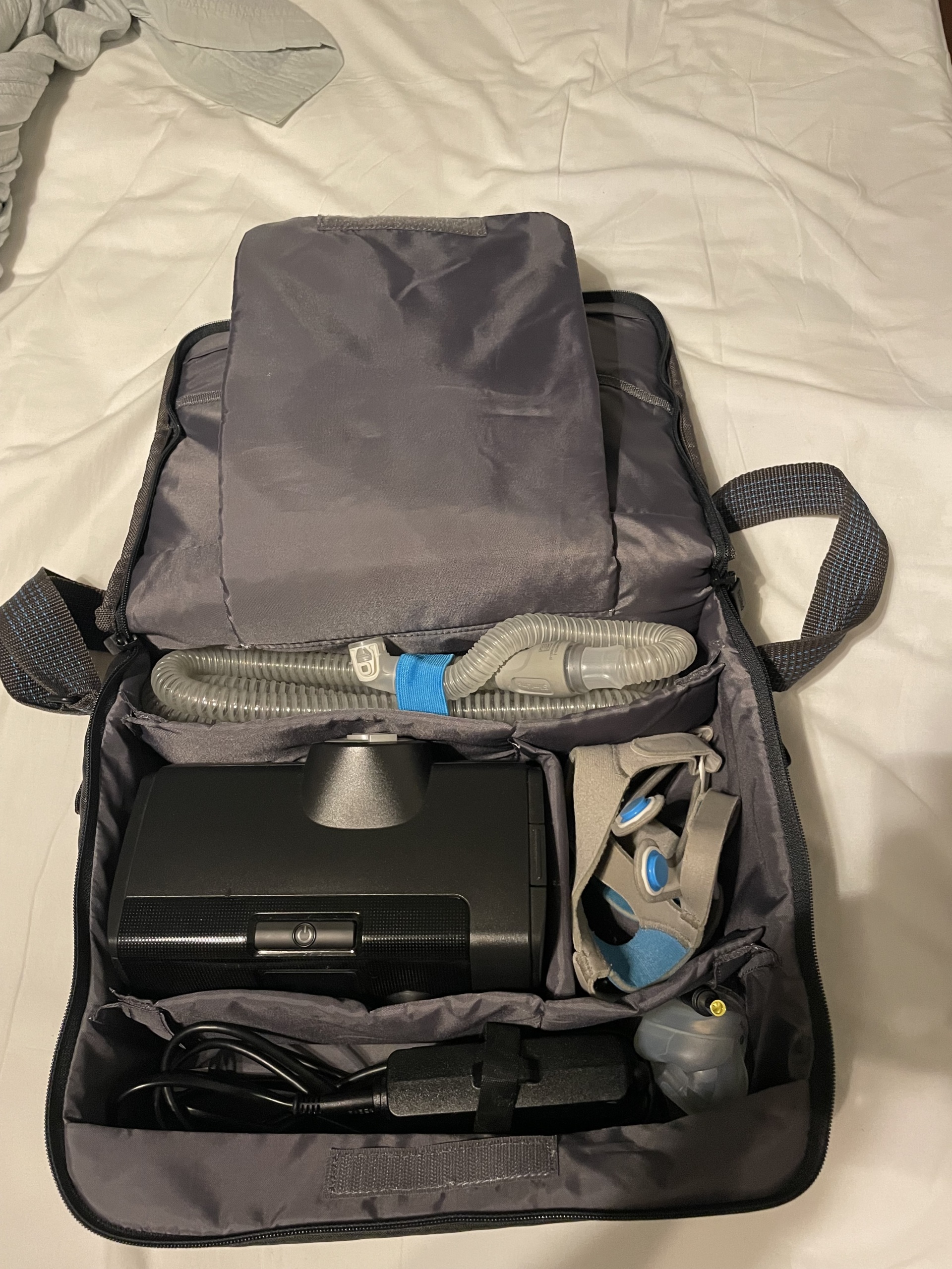 Secondhand Resmed Airsense 10 AutoSet AUTOCPAP Device with Humidifier - Image 3