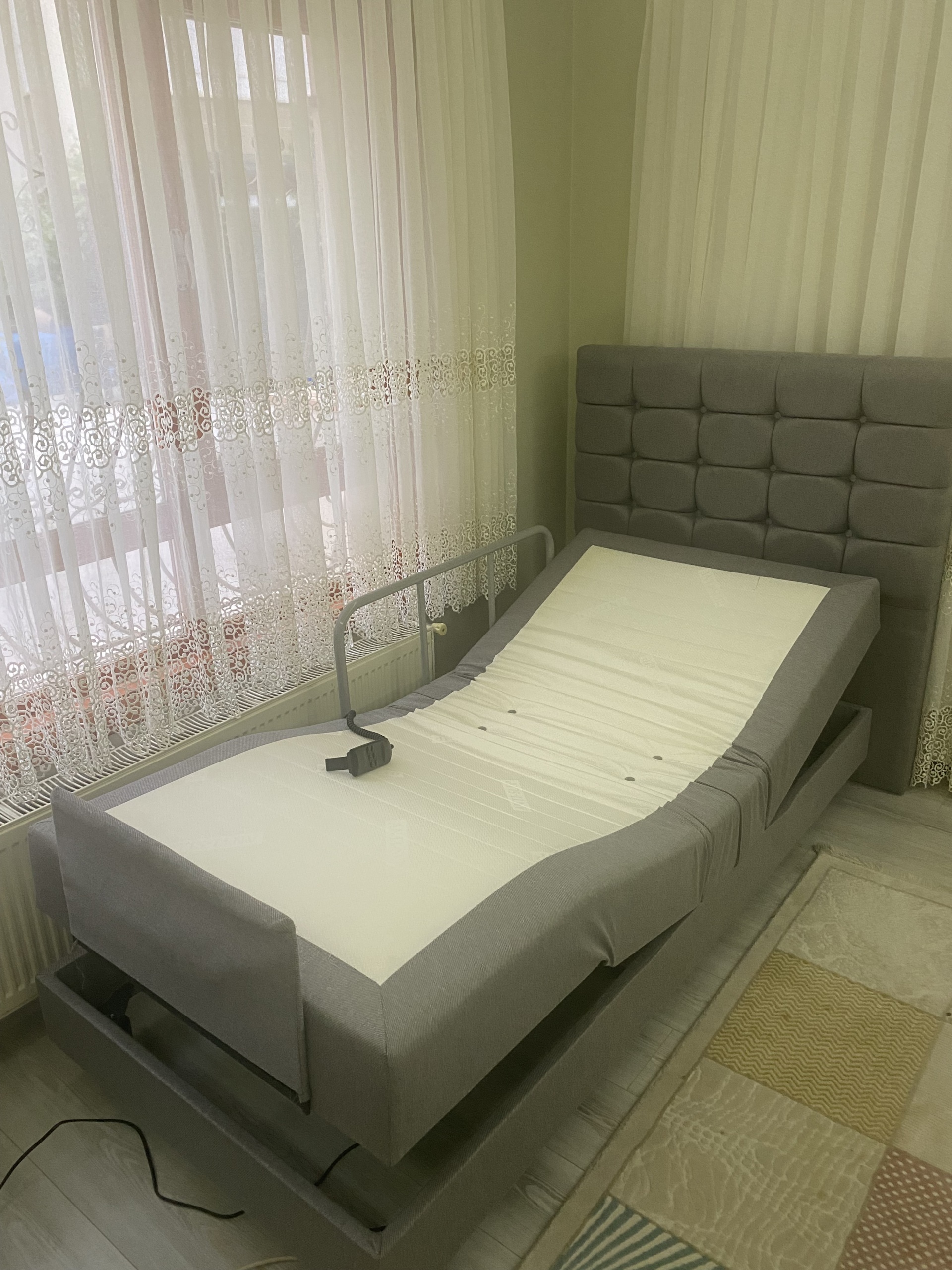 İkinci El Homecare TA349 Dual Motorlu Hasta Karyolası