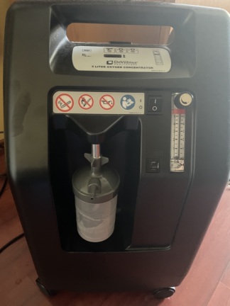 Secondhand Devilbiss Compact 525KS 5L/min Oxygen Concentrator