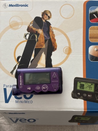 Secondhand Medtronic Minimed Paradigm MMT-754WWP Insulin Pump