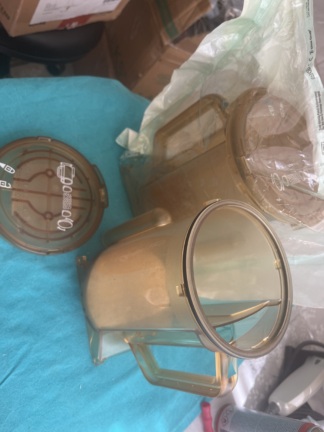 2 Pieces GE/Datex Ohmeda 14077004-000 CO2 Absorber Canister