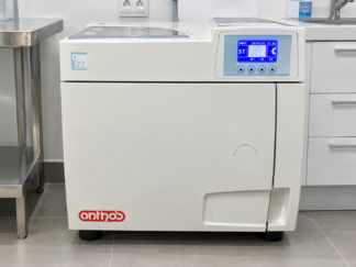 Secondhand Anthos A22 22 Liter Autoclave