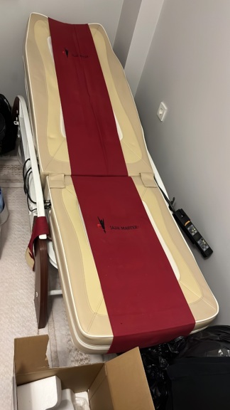 Secondhand Jade Master Thermal Massage Bed