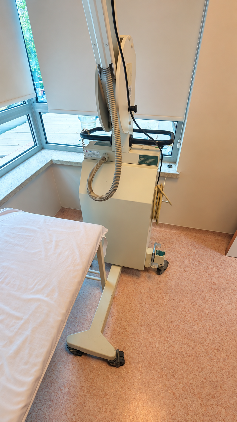 Secondhand SMAM Mobildrive RL5 Portable X-Ray Device - Image 3