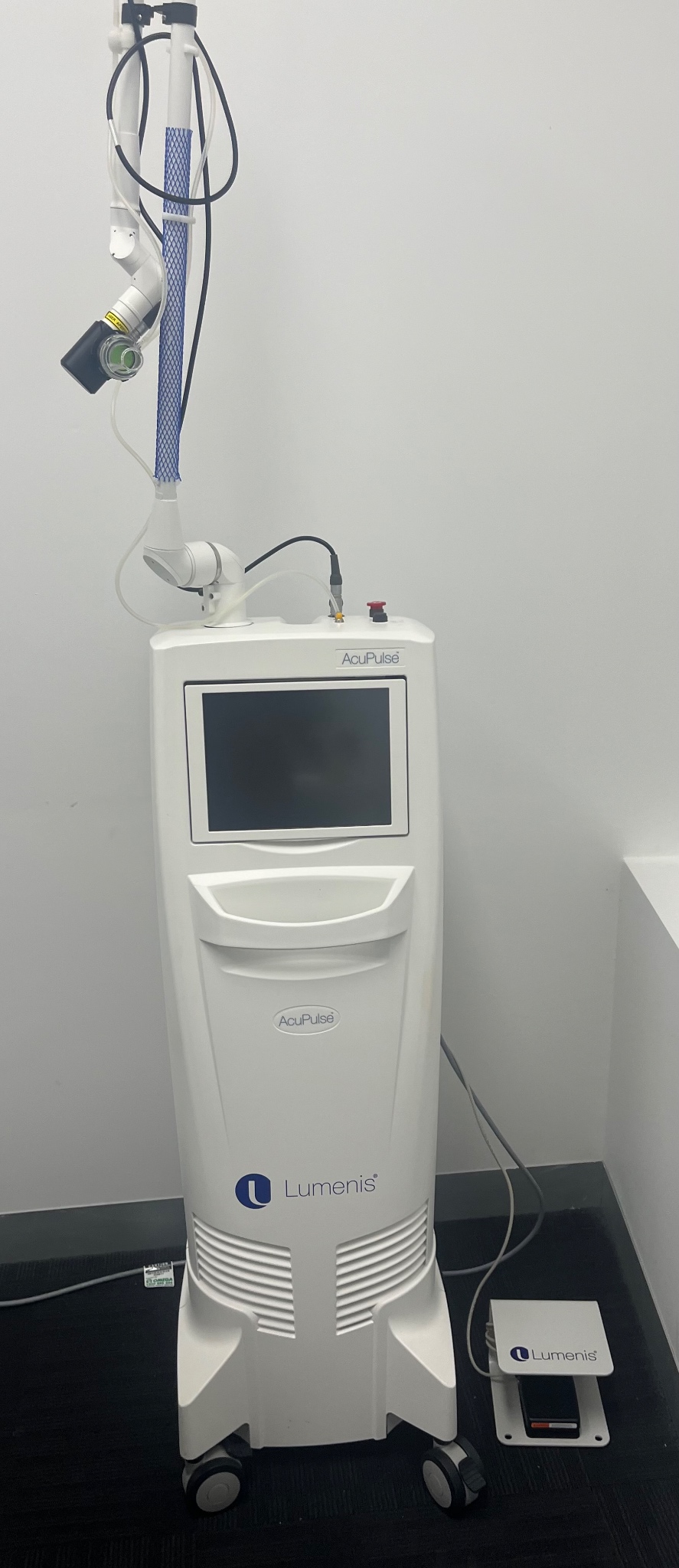 Secondhand Lumenis AcuPulse CO2 Laser Device