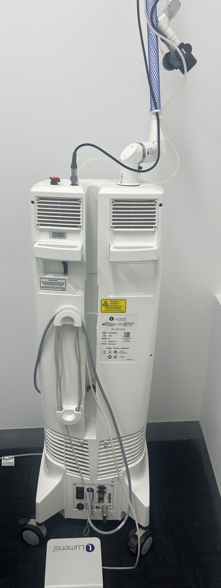 Secondhand Lumenis AcuPulse CO2 Laser Device - Image 4