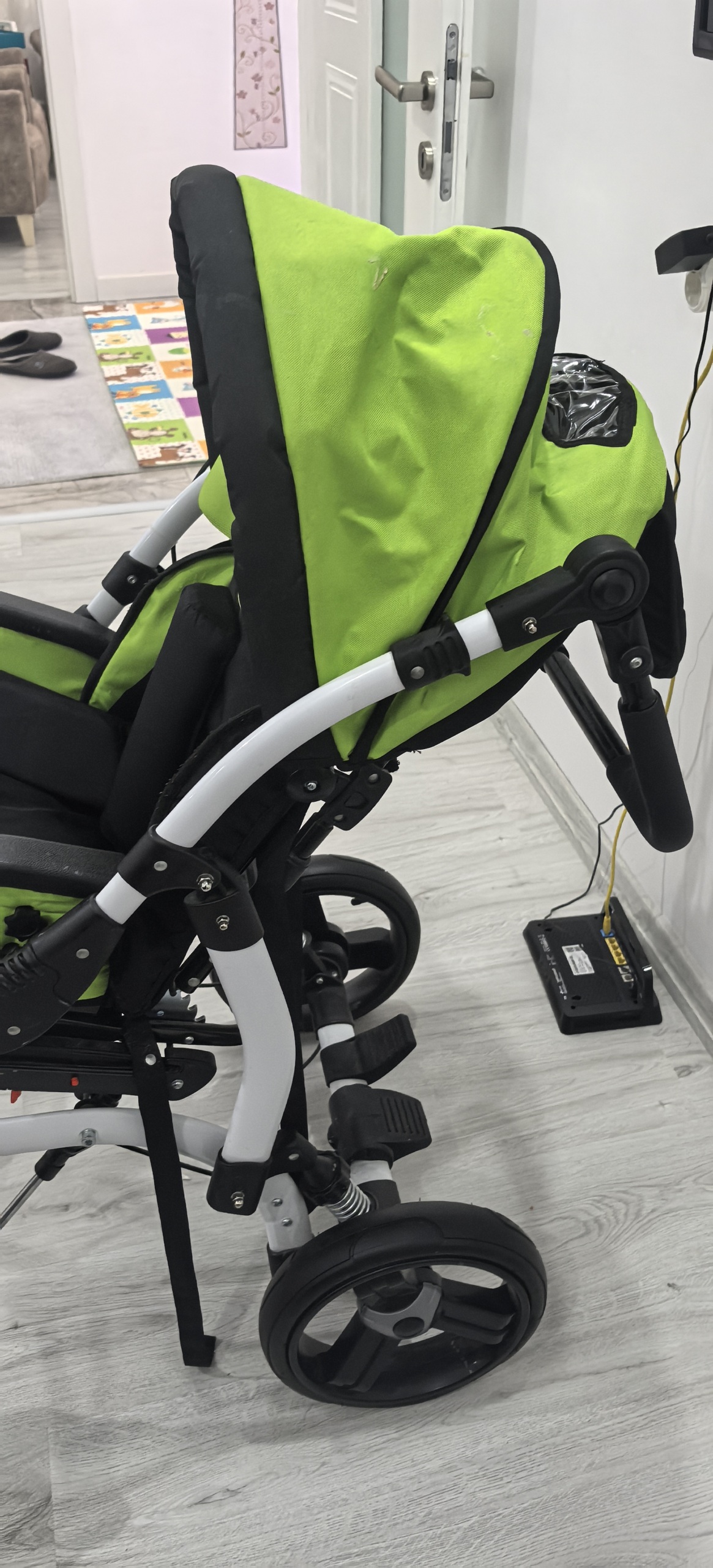 Secondhand Poylin P990 Buggy Disabled Stroller - Image 2