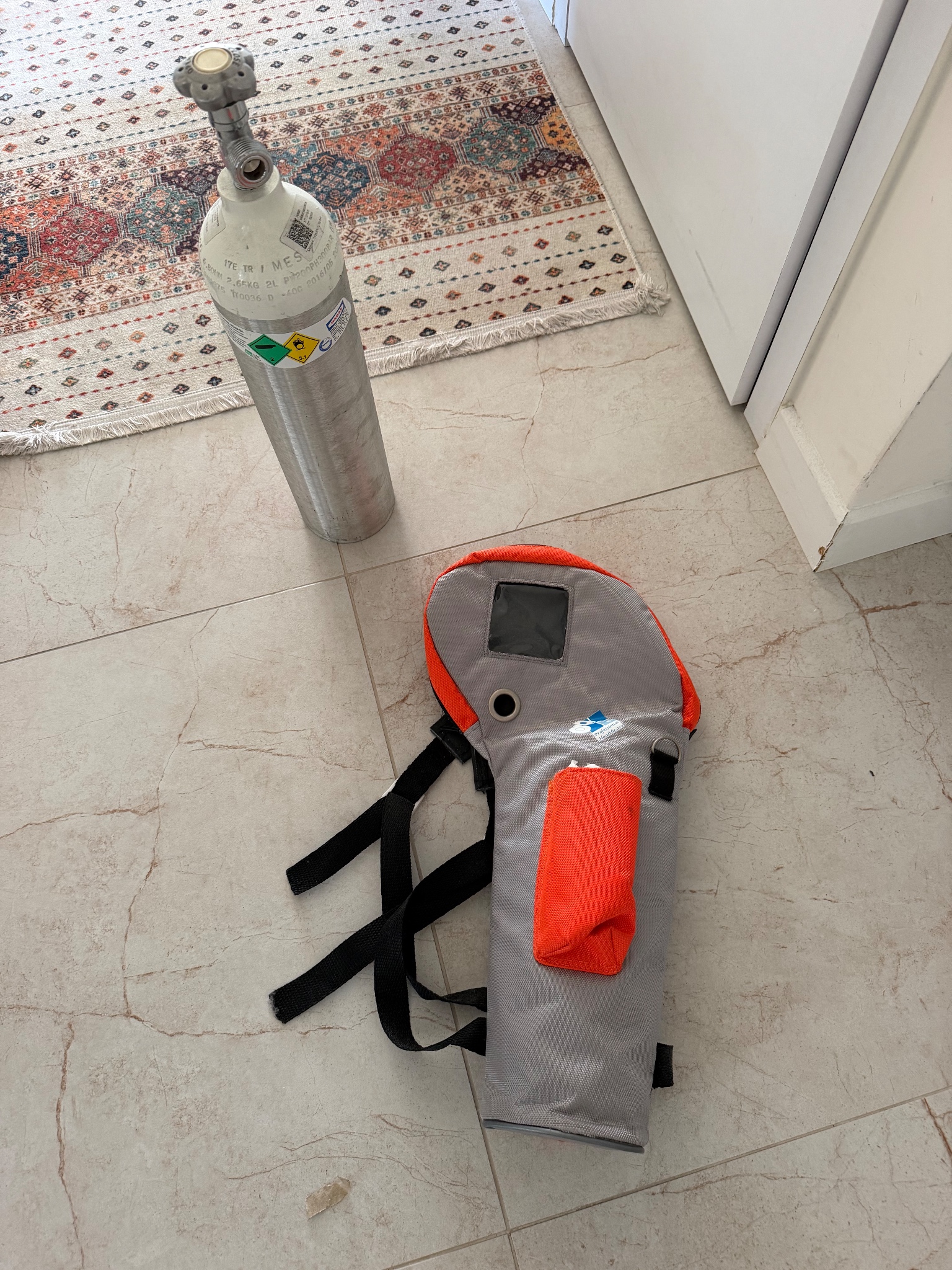 Secondhand Sesan MT-007 2 Liter Aluminum Oxygen Cylinder with Valve - Image 2
