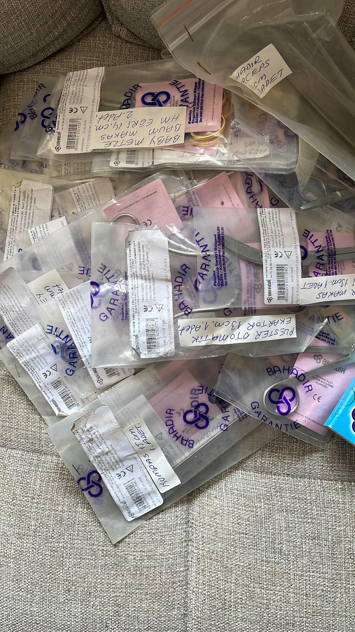 Secondhand Bahadır Surgical Instrument Set